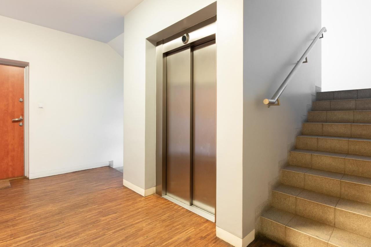 Superapart Wilanowska Apt 20 "Pet-Friendly 1Br Home With Patio Βαρσοβία Εξωτερικό φωτογραφία