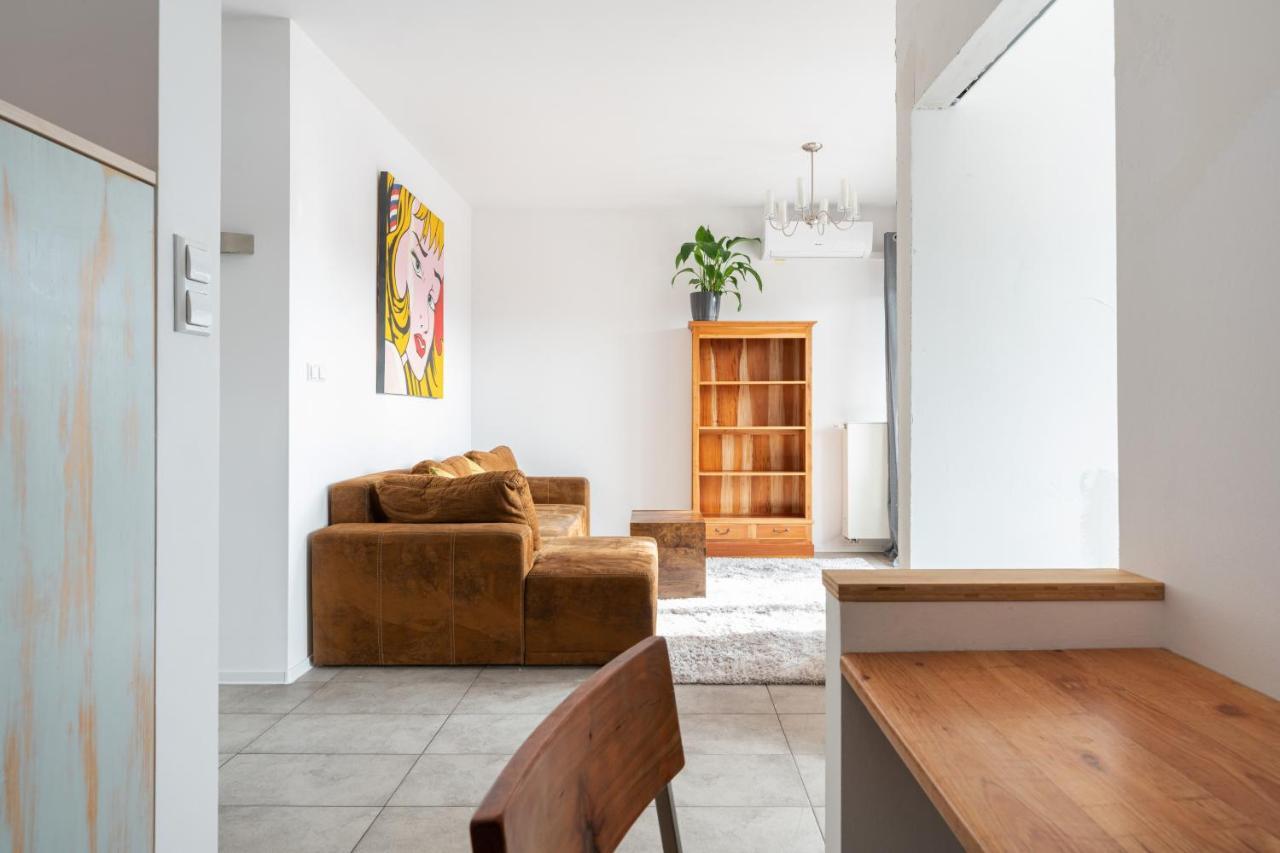 Superapart Wilanowska Apt 20 "Pet-Friendly 1Br Home With Patio Βαρσοβία Εξωτερικό φωτογραφία